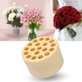 Support créatif pour compositions florales